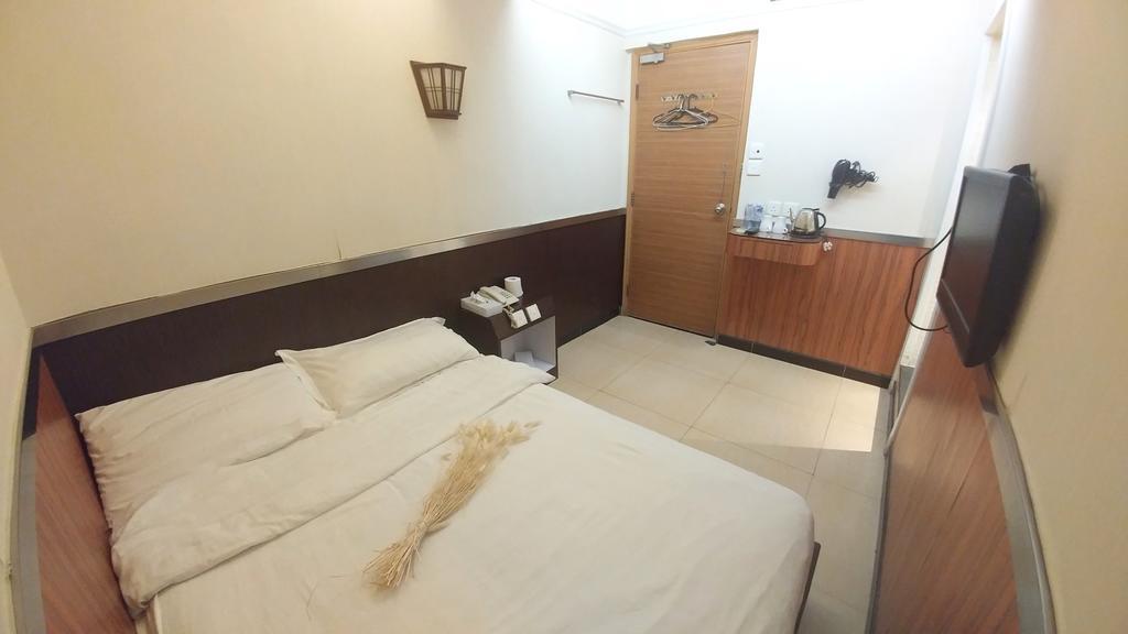 S3 Hotel Гонконг Экстерьер фото