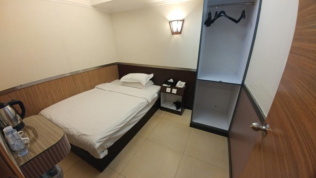 S3 Hotel Гонконг Экстерьер фото